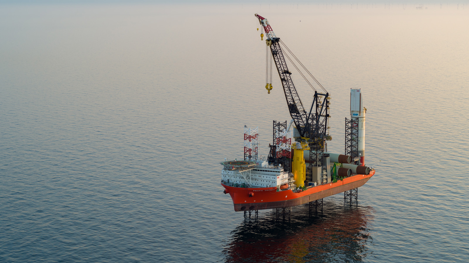 Cadeler hires Dutch Vuyk for installation vessel upgrade